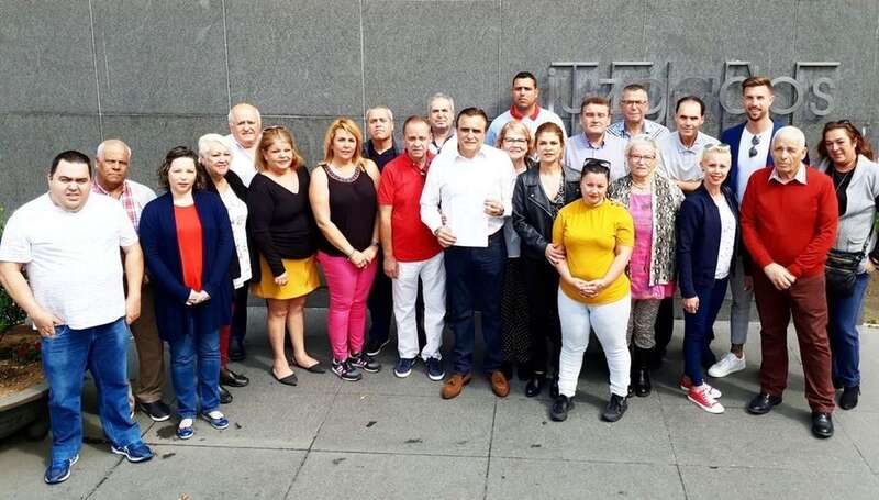 Miembros de la candidatura de Francisco Valido, este sábado en el Juzgado de Telde (Foto TA)